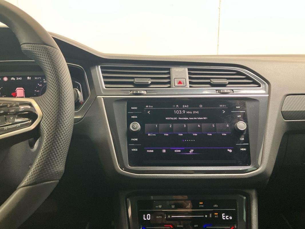 Volkswagen Tiguan - Photo 10