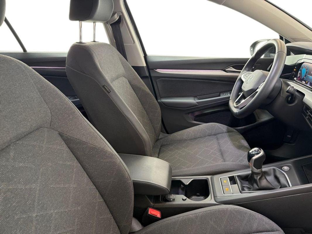 Volkswagen Golf - Photo 13