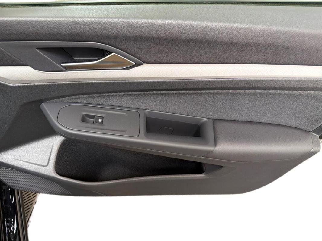 Volkswagen Golf - Photo 15