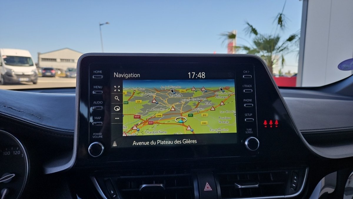 Toyota C-HR - Photo 16