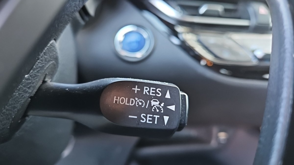 Toyota C-HR - Photo 21