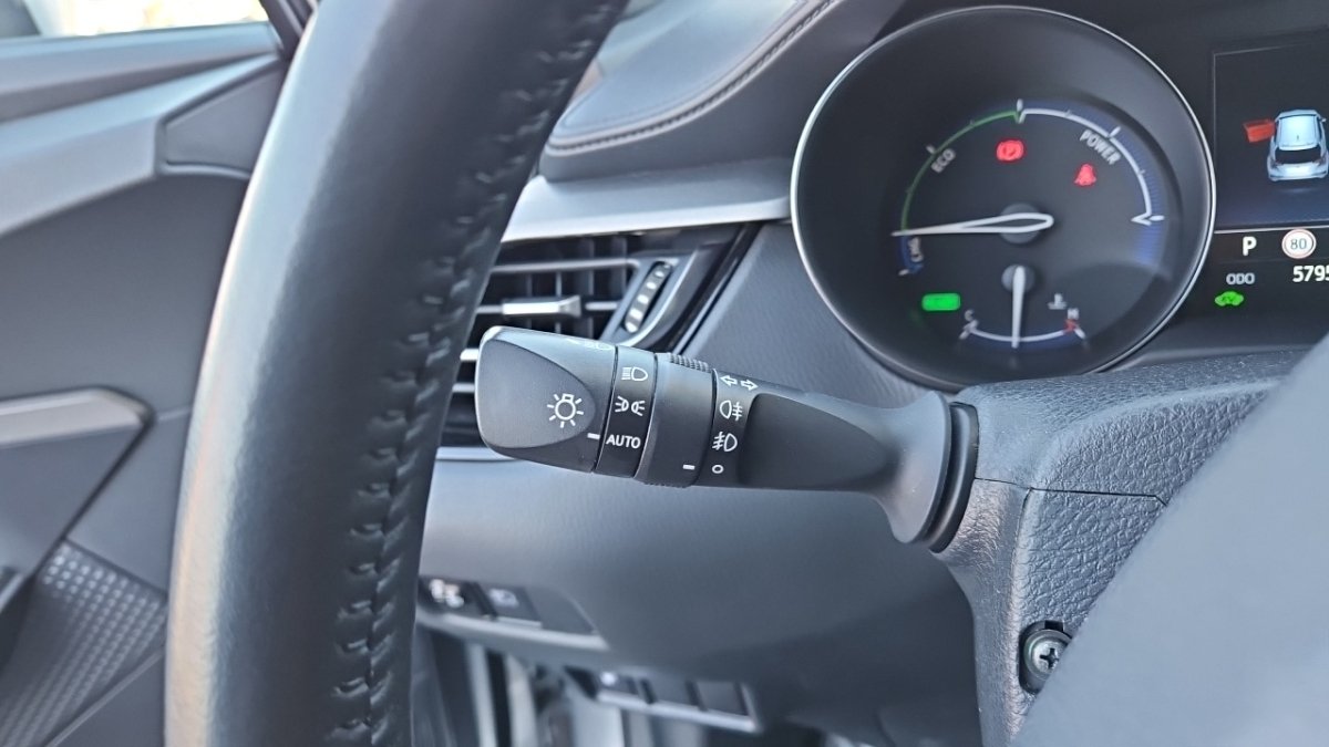 Toyota C-HR - Photo 23