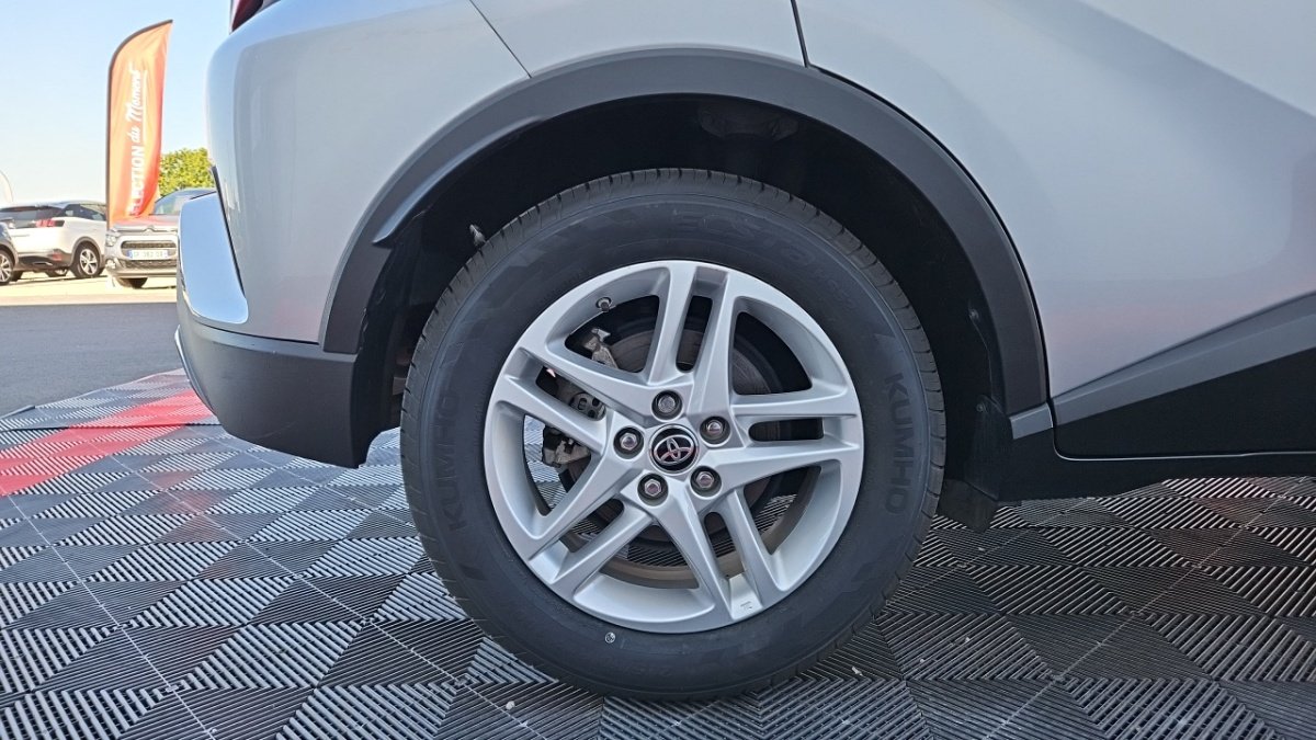 Toyota C-HR - Photo 8