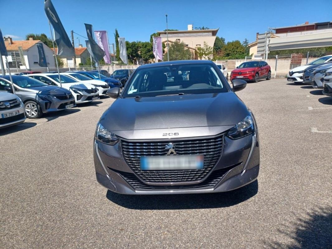 Peugeot 208 - Photo 2