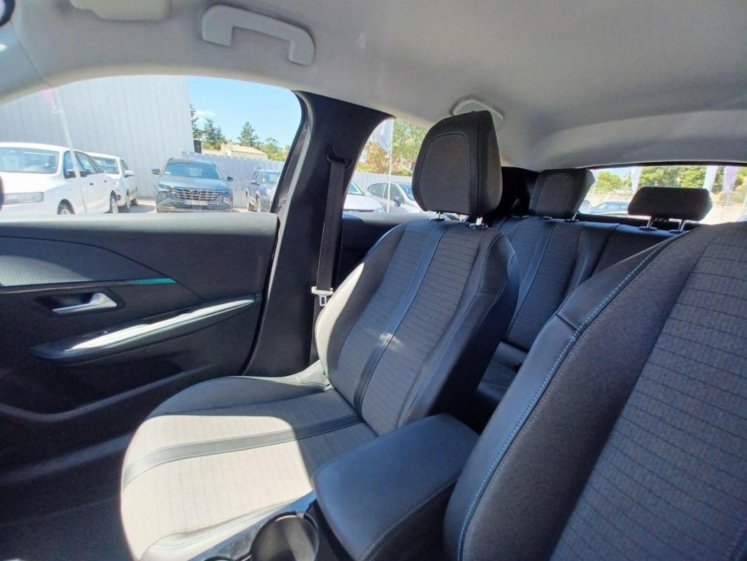 Peugeot 208 - Photo 30