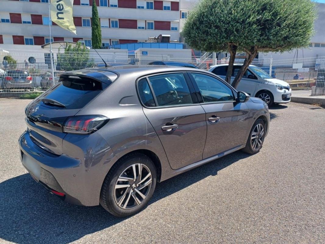 Peugeot 208 - Photo 7