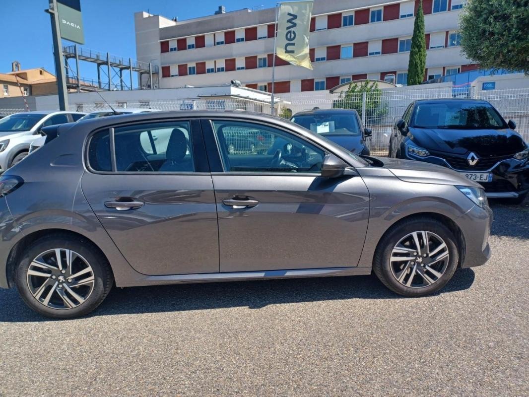 Peugeot 208 - Photo 8