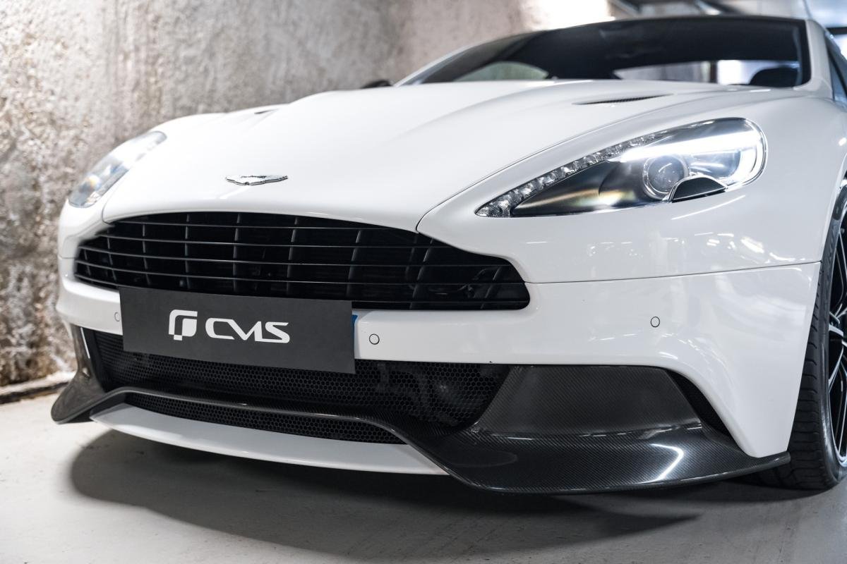 Aston Martin Vanquish - Photo 3