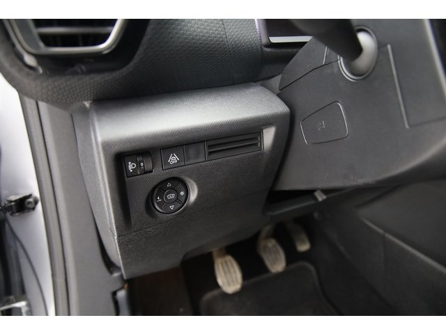 Citroën C4 - Photo 12