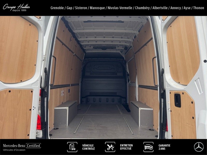 Mercedes Sprinter - Photo 13