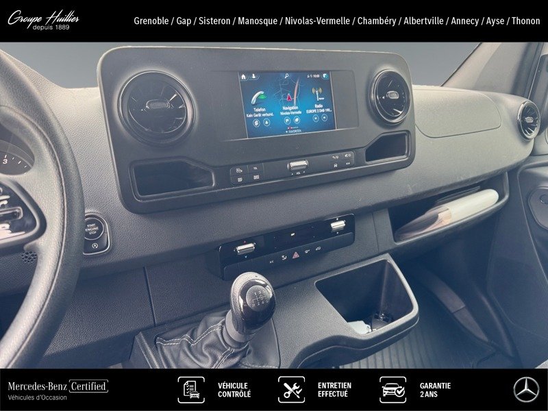 Mercedes Sprinter - Photo 11