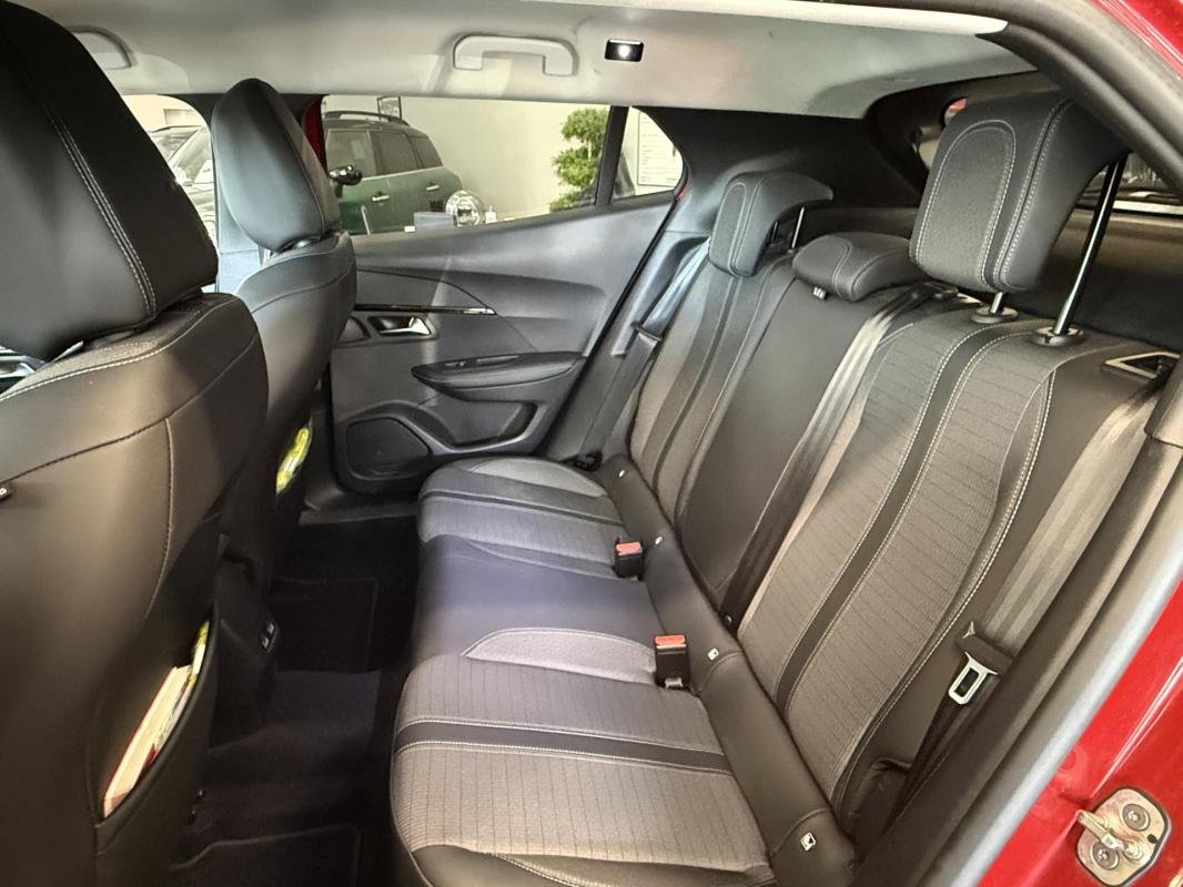 Peugeot 2008 - Photo 11