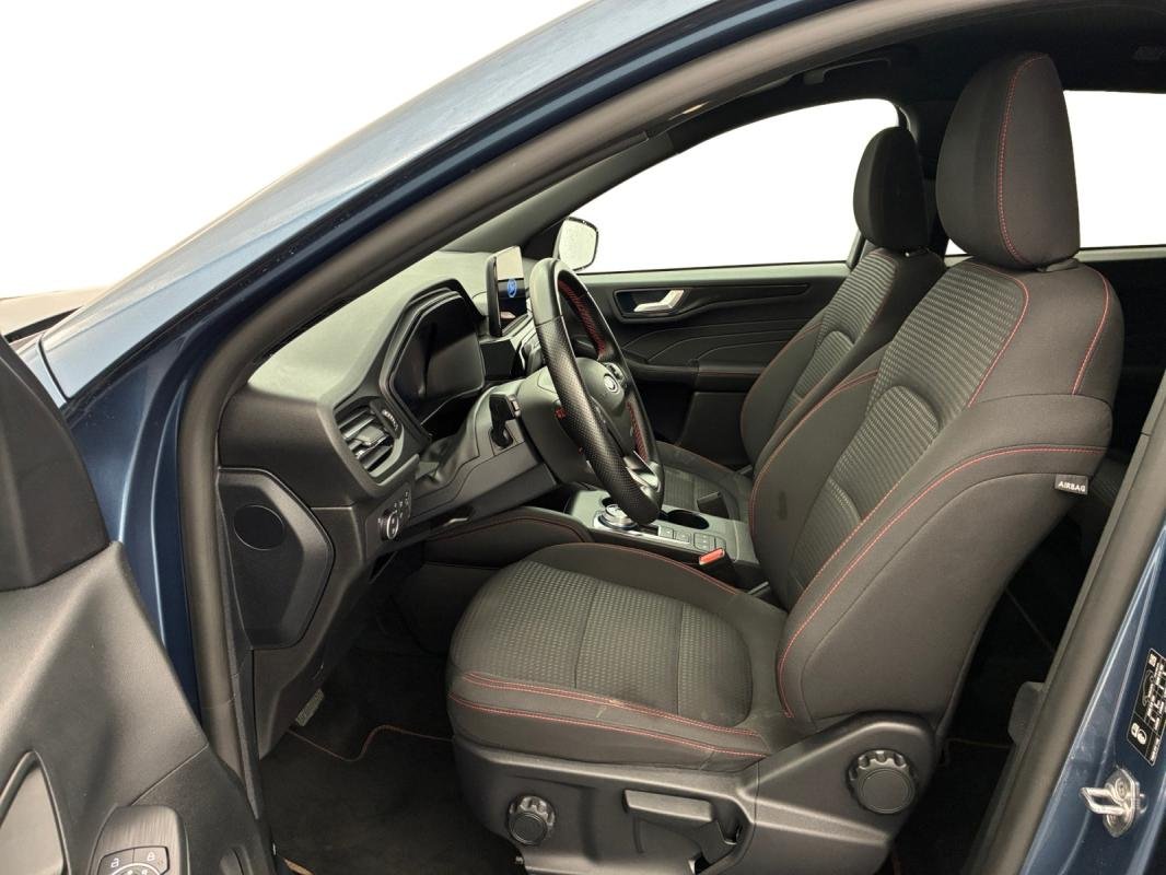 Ford Kuga - Photo 9