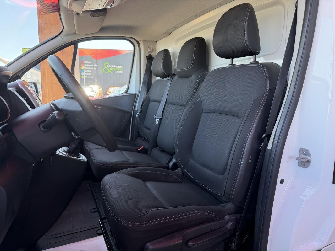Renault Trafic - Photo 12