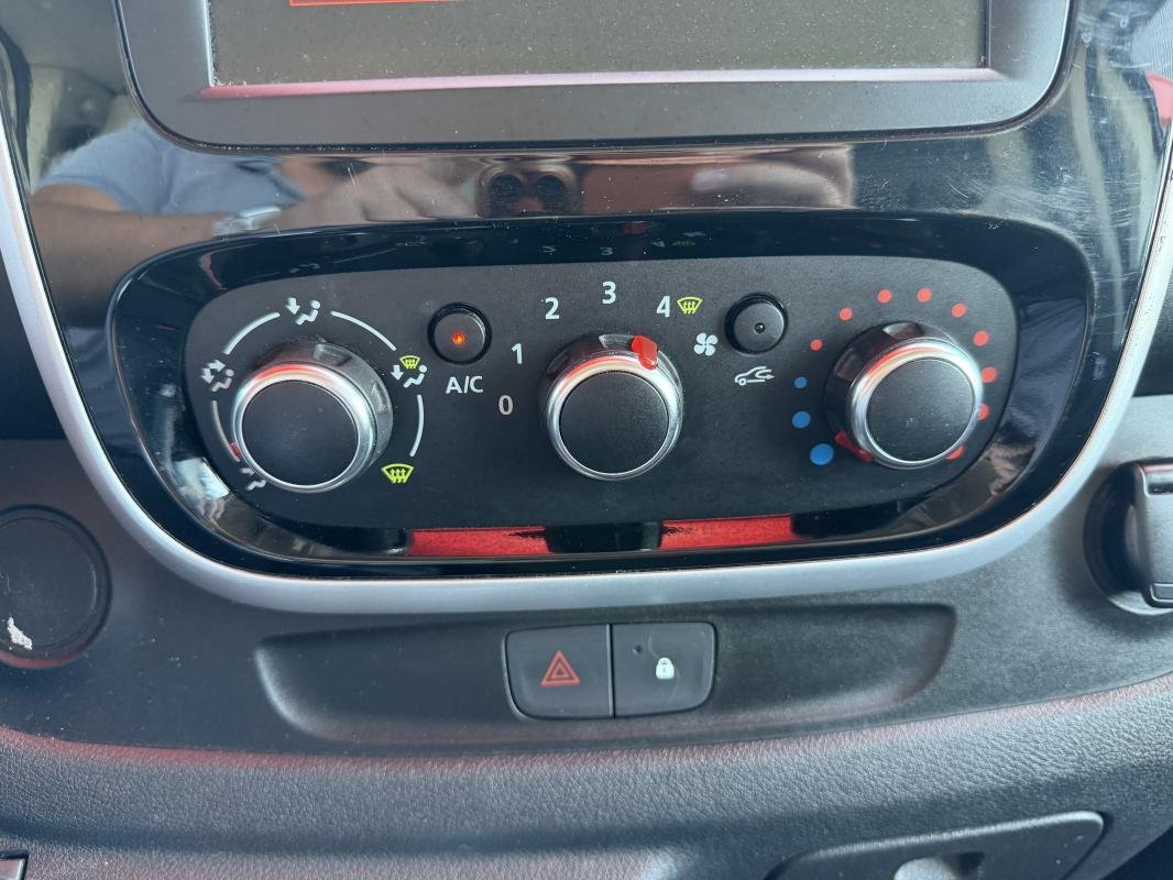 Renault Trafic - Photo 20
