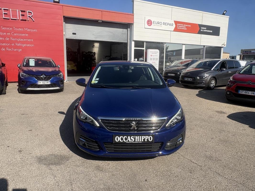 Peugeot 308 - Photo 1