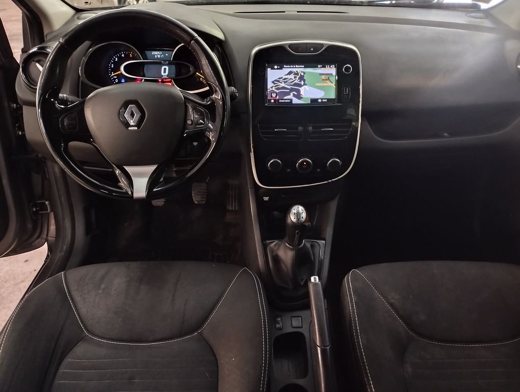 Renault Clio - Photo 3