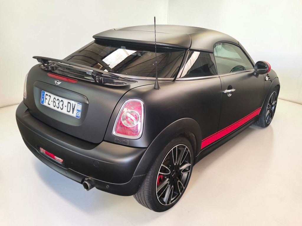 Mini Cooper - Photo 2