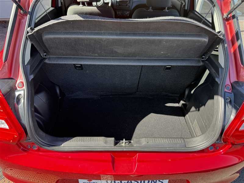 Suzuki Swift - Photo 17