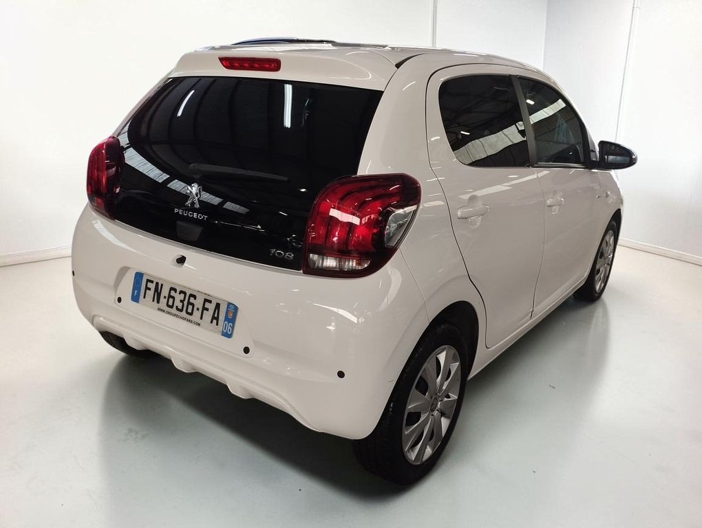 Peugeot 108 - Photo 2