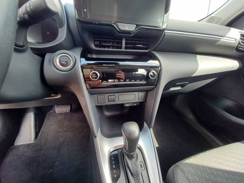 Toyota Yaris - Photo 21