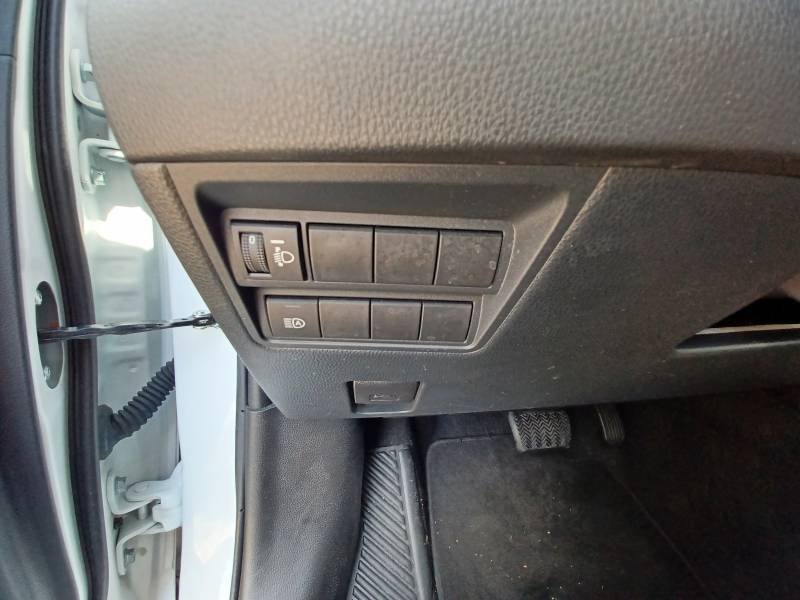 Toyota Yaris - Photo 24