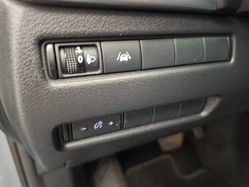 Nissan Qashqai - Photo 24