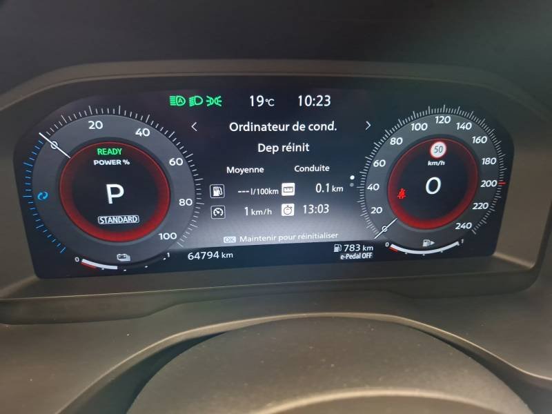 Nissan Qashqai - Photo 31