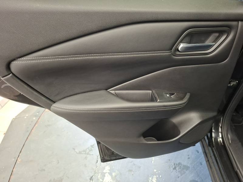 Nissan Qashqai - Photo 23