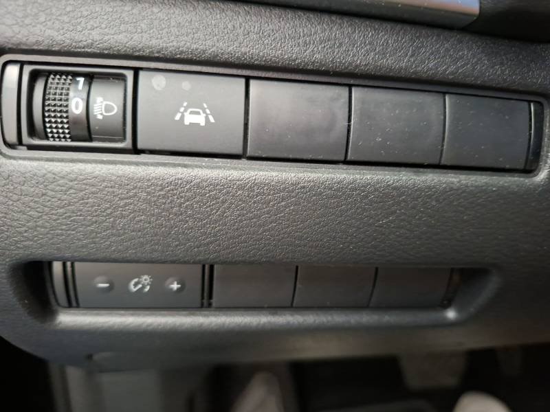 Nissan Qashqai - Photo 27