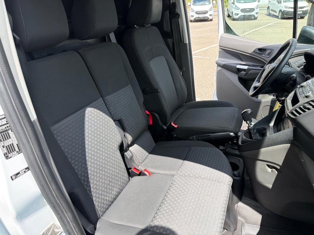 Ford Transit Connect - Photo 12