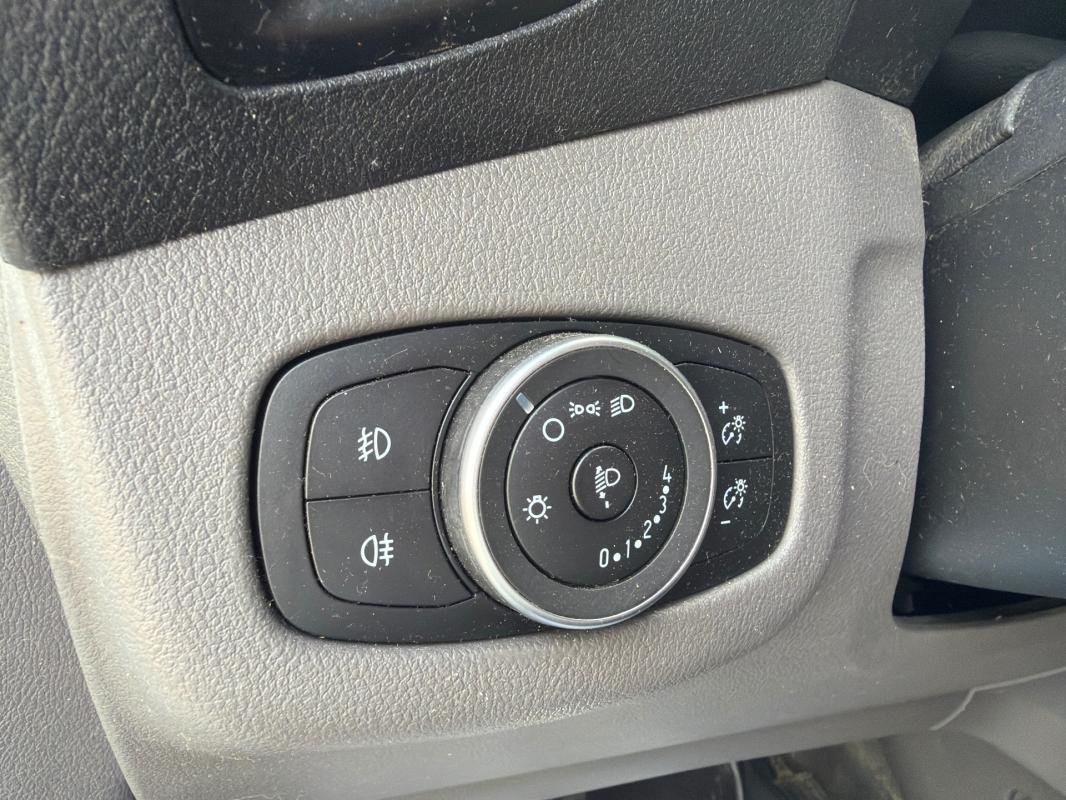 Ford Transit Connect - Photo 19