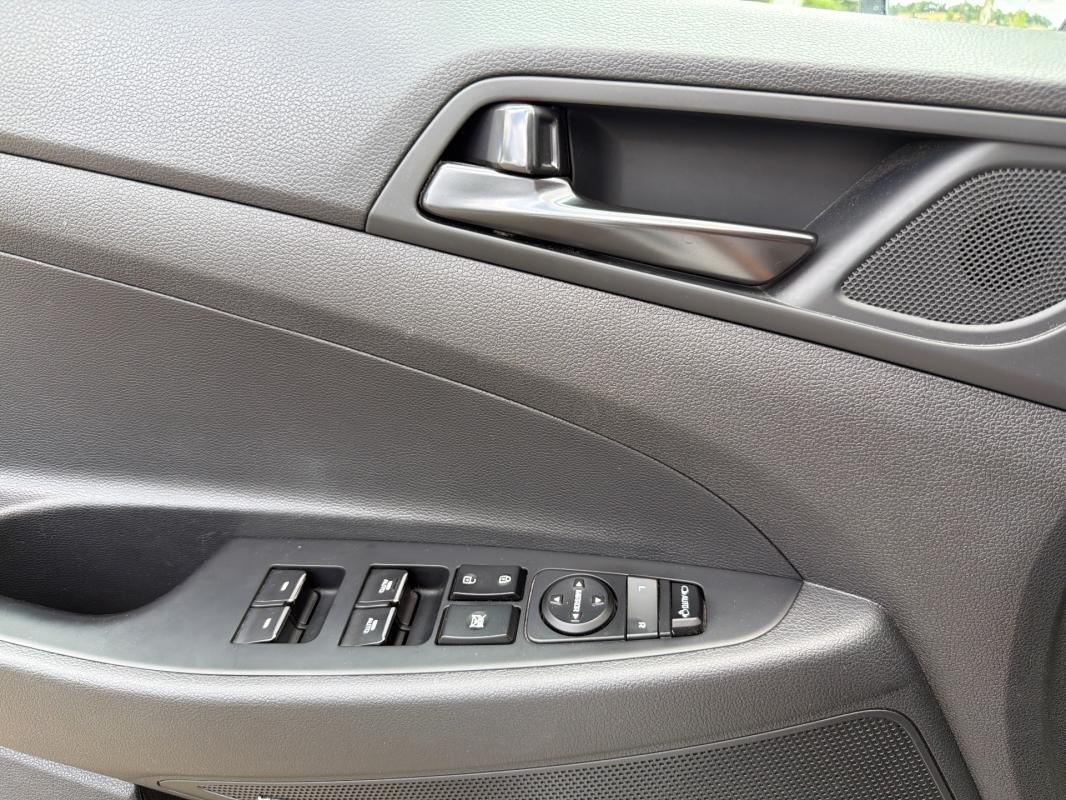 Hyundai Tucson - Photo 26