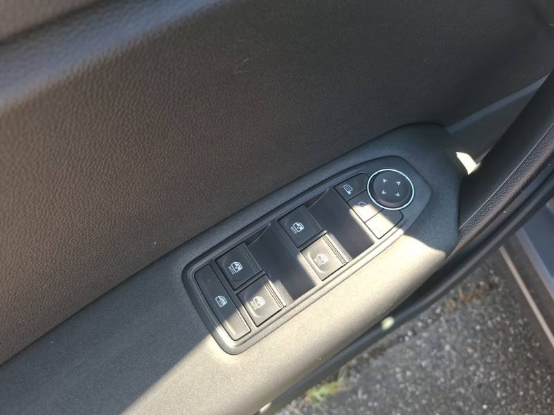 Renault Captur - Photo 15