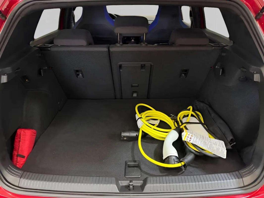 Volkswagen Golf - Photo 9