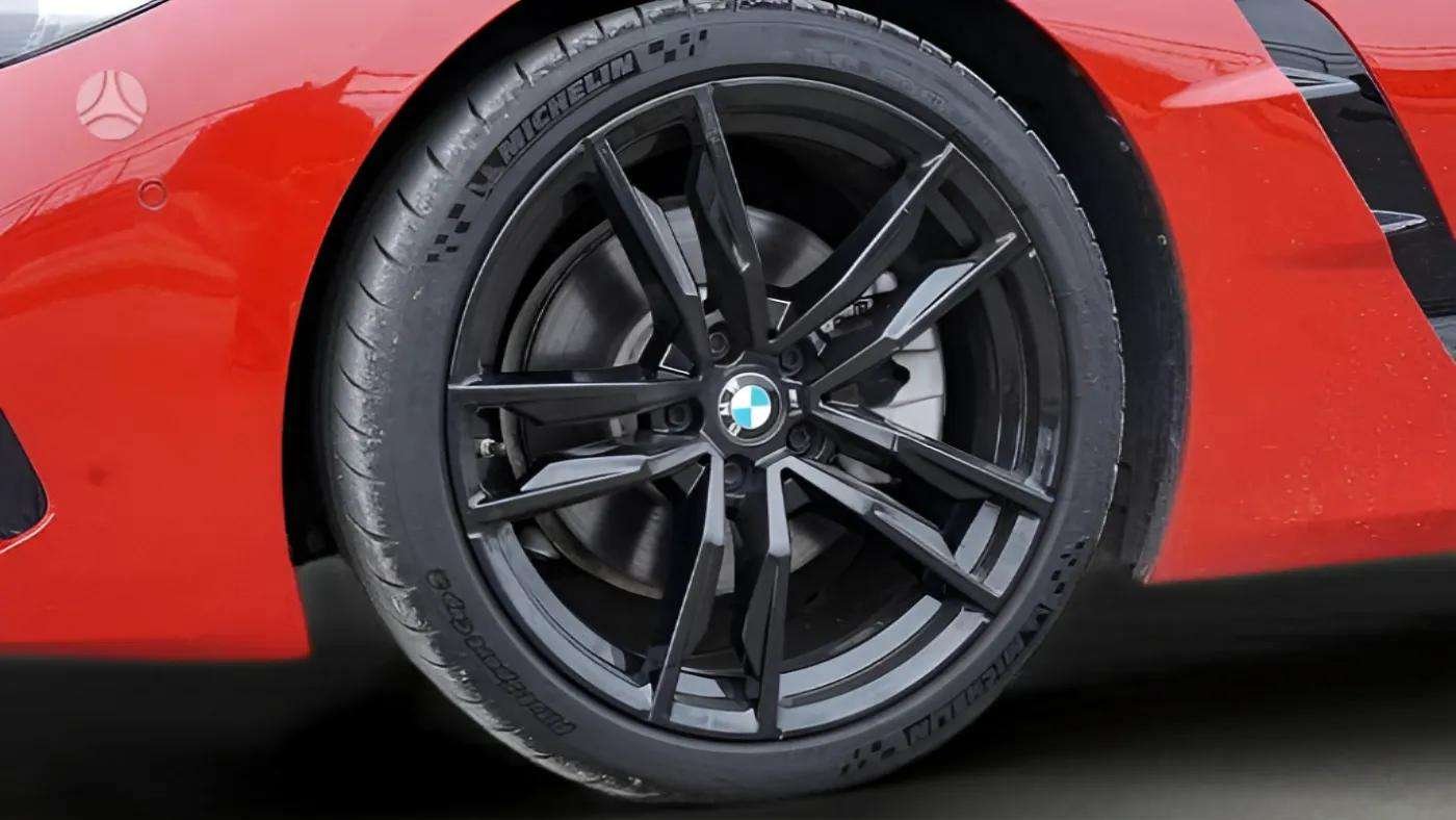 BMW Z4 - Photo 8