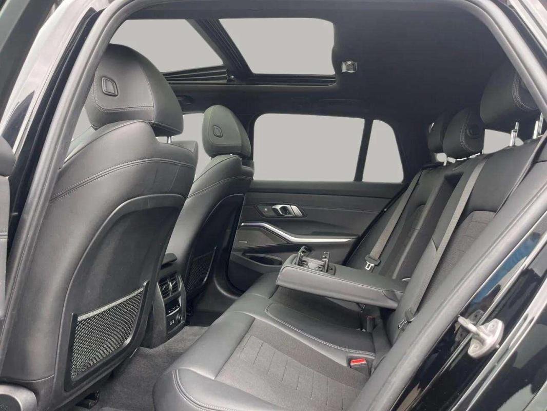 BMW 320 - Photo 11