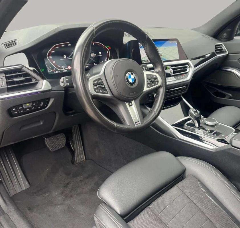BMW 320 - Photo 12