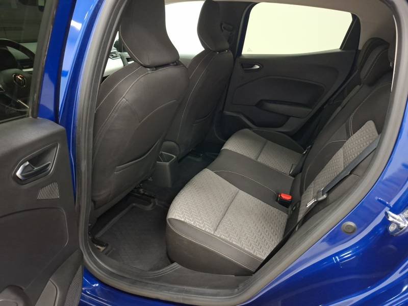 Renault Clio - Photo 23