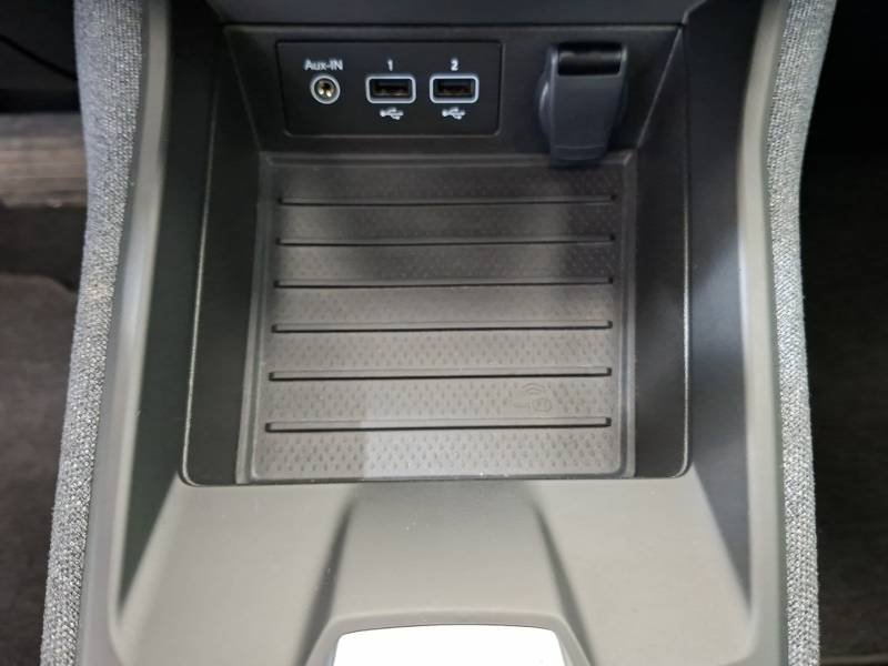 Renault Zoe - Photo 22