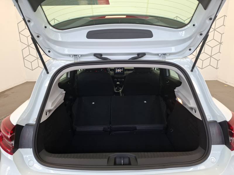 Renault Clio - Photo 17