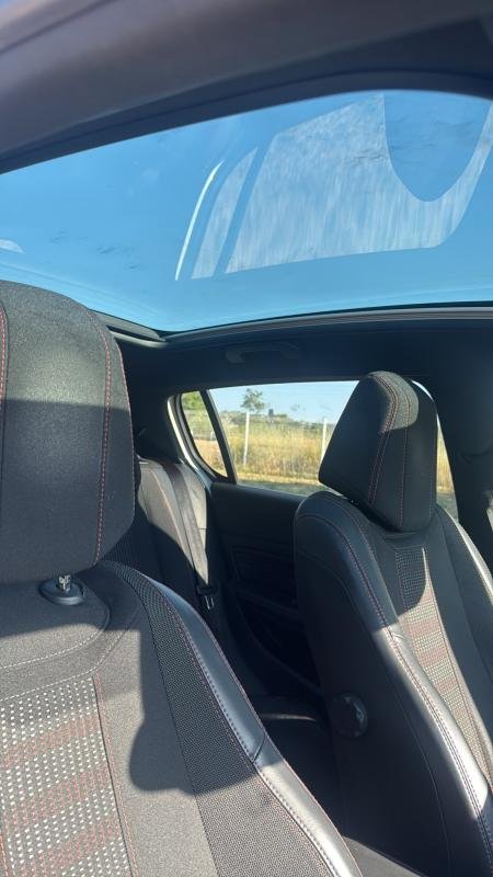 Peugeot 308 - Photo 13