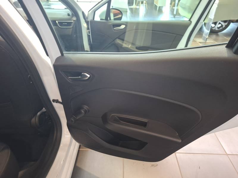 Renault Clio - Photo 15