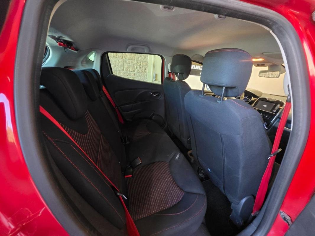 Renault Clio - Photo 14