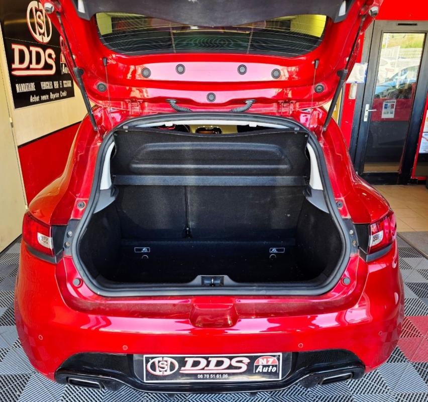 Renault Clio - Photo 17
