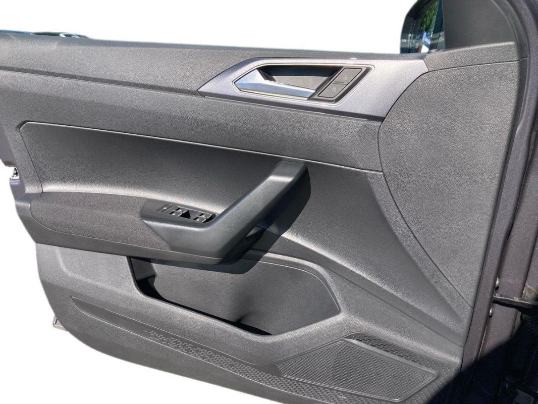 Volkswagen Polo - Photo 15