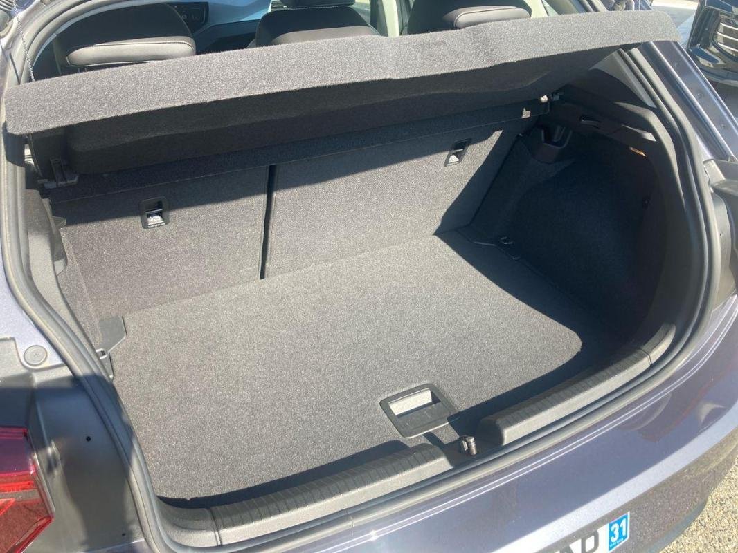 Volkswagen Polo - Photo 31