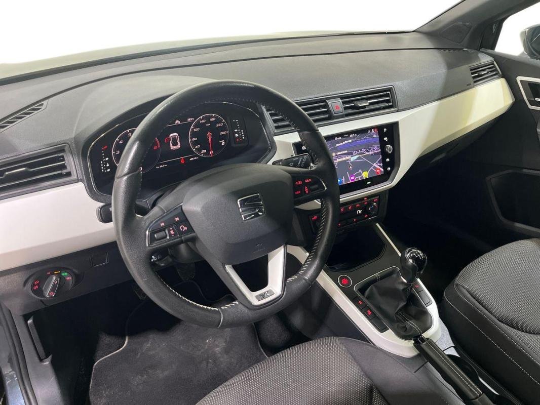 Seat Arona - Photo 9