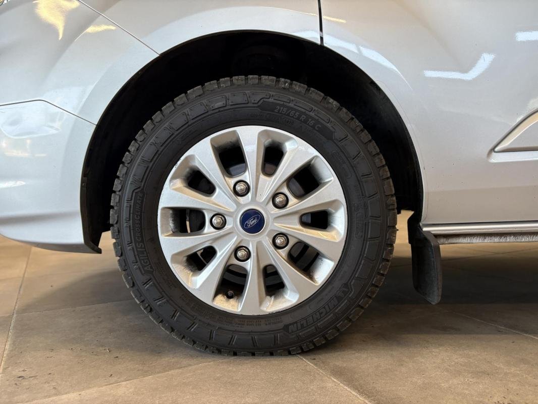 Ford Transit - Photo 6