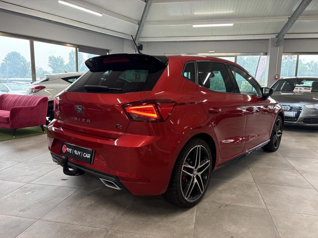 Seat Ibiza - Photo 3